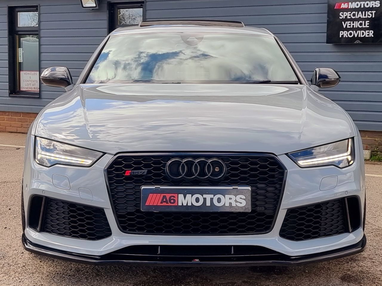 4.0 TFSI V8 Sportback 5dr Petrol Tiptronic quattro Euro 6 (s/s) (560 ps) Image